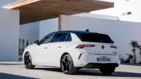 Vauxhall-Astra_GSe-2023-1600-1a