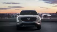 2024-Cadillac-XT4-3