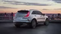 2024-Cadillac-XT4-5