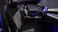 DB2023AU00183_medium