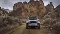 2024-Jeep-Wrangler-068