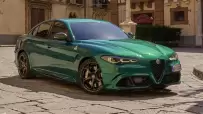 Alfa-Romeo-Giulia-Quadrifoglio-100-Anniversario-2s