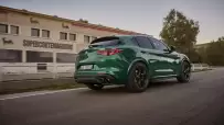 Alfa-Romeo-Stelvio-Quadrifoglio-100-Anniversario-2