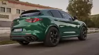 Alfa-Romeo-Stelvio-Quadrifoglio-100-Anniversario-2s