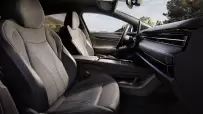 DB2023AU00303