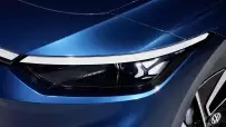 DB2023AU00372