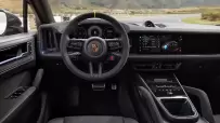 2024-Porsche-Cayenne-07