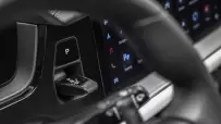 2024-Porsche-Cayenne-44