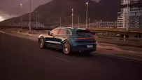 2024-Porsche-Cayenne-18