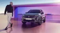 PEUGEOT_E-2008_2305CV_044