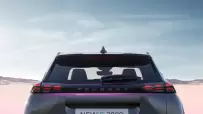 PEUGEOT_E-2008_2305MP_517