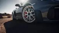 2024-Porsche-718-Spyder-RS-21