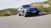 2024-VW-Touareg-50