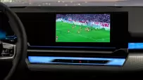 P90504831_highRes_bundesliga-in-car-ap