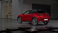 LEXUS LBX WP MILAN 12