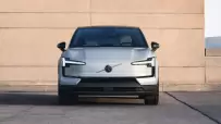 2025-Volvo-EX30-EV-16