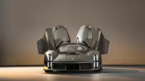 Porsche-Mission-X-4