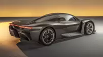 Porsche-Mission-X-8-1