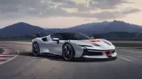 2024-Ferrari-SF90-XX-Stradale-00004