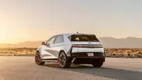 2025-Hyundai-Ioniq-5-N-35