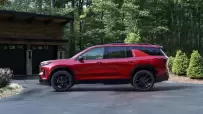 2024-chevrolet-traverse-rs-005
