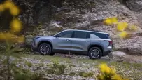 2024-chevrolet-traverse-z71-007