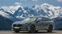 1_Covered_Skoda_Superb