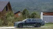 20_Covered_Skoda_Superb