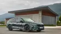25_Covered_Skoda_Superb