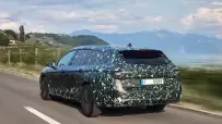 30_Covered_Skoda_Superb