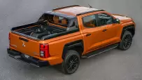 746857l