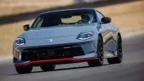2024-Nissan-Z-Nismo-38
