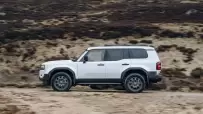 2024-landcruiser-mte-dynamic-009