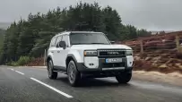 2024-landcruiser-mte-dynamic-019