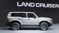 landcruiser_01_90