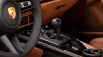 2024-Porsche-911-S-T-INT-11