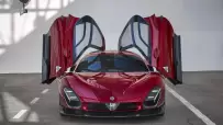 2024-Alfa-Romeo-33-Stradale-13