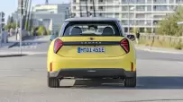 P90537220_highRes_mini-cooper-e-02-202