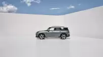 P90518514_highRes_mini-countryman-se-a