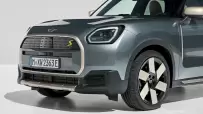 P90518546_highRes_mini-countryman-se-a