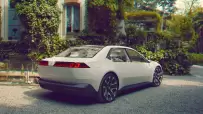 P90519790_highRes_bmw-vision-neue-klas