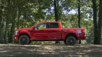 2024-Ford-F-150-Lariat_03-Copy