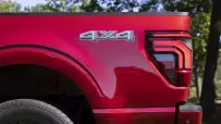 2024-Ford-F-150-Lariat_05-Copy