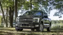2024-Ford-F-150-Platinum_02-Copy