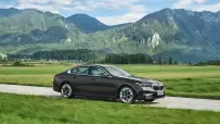 P90524298_highRes_the-new-bmw-530e-sop