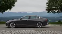 P90524318_highRes_the-new-bmw-530e-sop