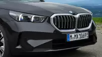 P90524328_highRes_the-new-bmw-530e-sop