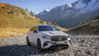 2026-Mercedes-AMG-GLE-53-PHEV-1023-13