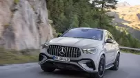 2026-Mercedes-AMG-GLE-53-PHEV-1023-7