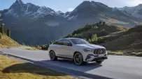 2026-Mercedes-AMG-GLE-53-PHEV-1023-9